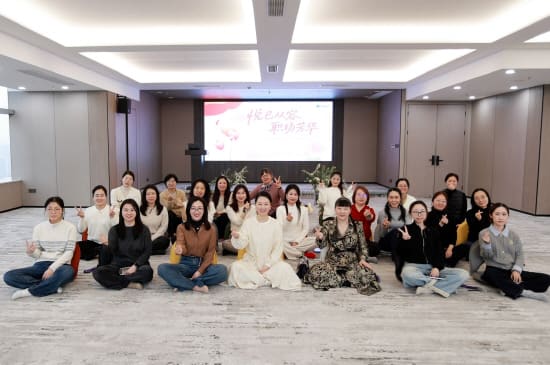 悦己从容 共绽芳华，联创大厦三八女神节沙龙圆满举办